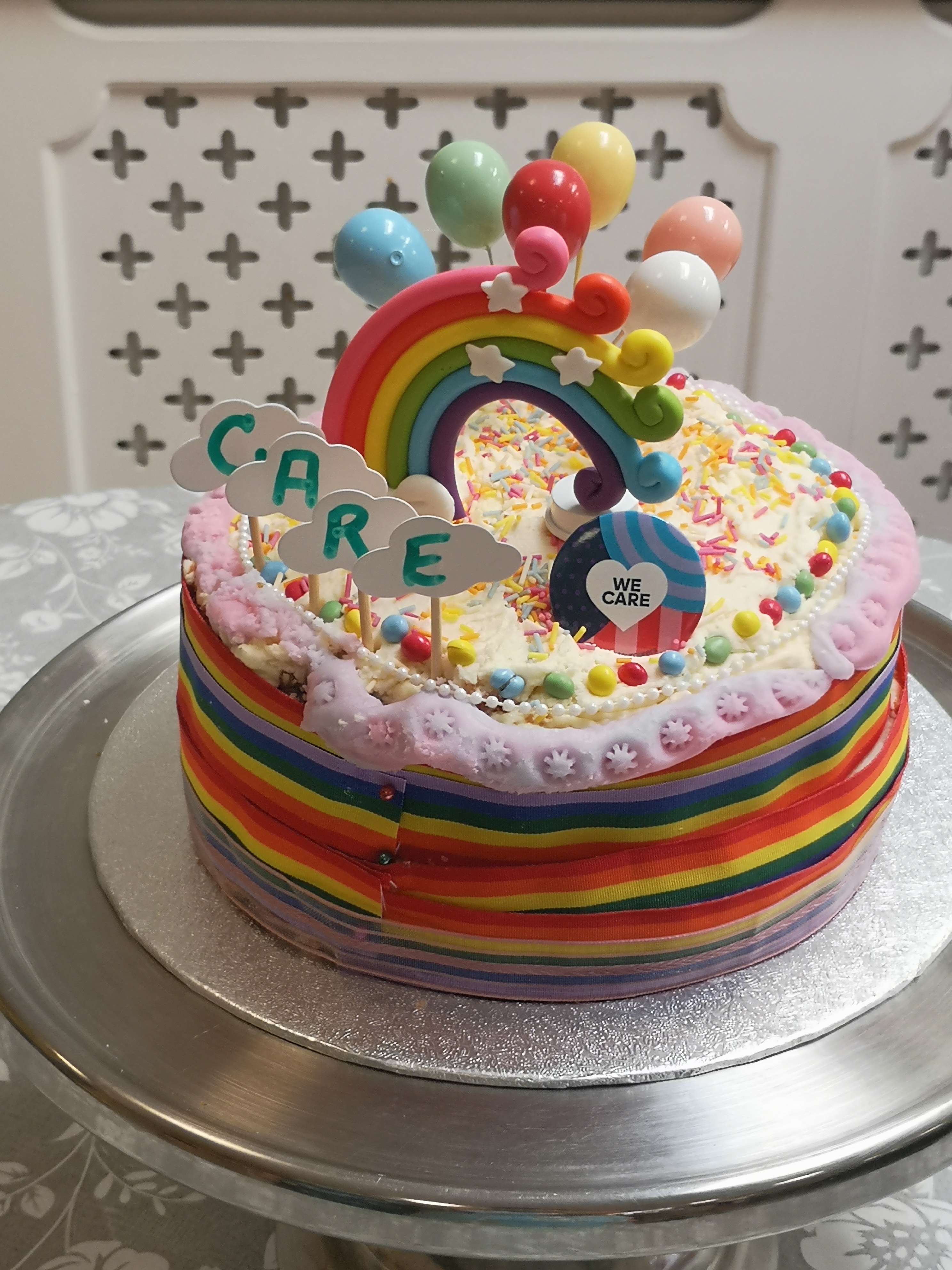 best piccy 2 of cake rainbows.jpg